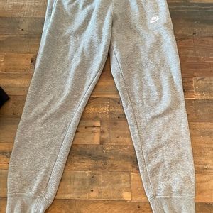 Men’s Nike Gray Cuffed Sweatpants